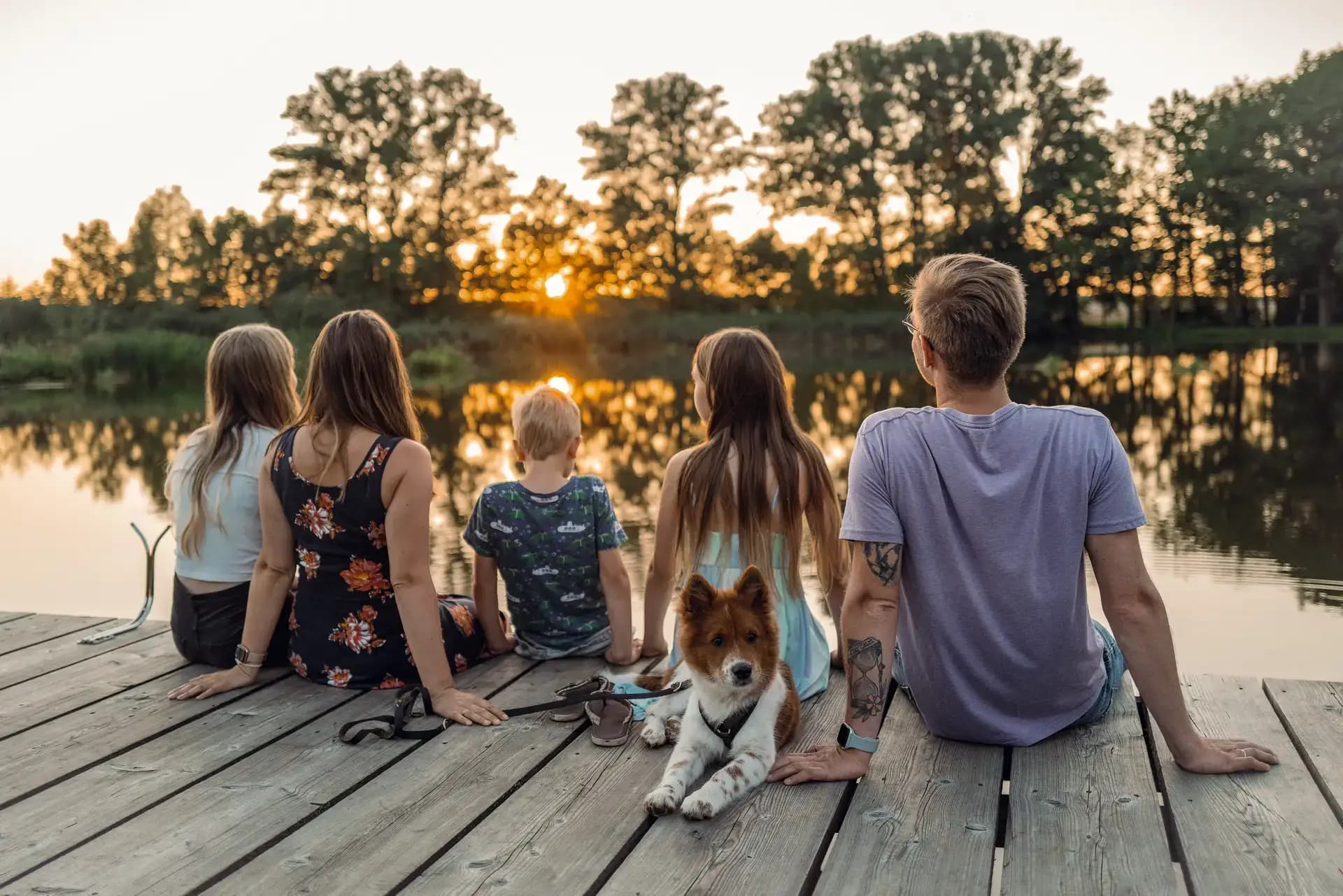 Abenteuerspielplatz in der Natur Sachsens – TMGS Familien-Kampagnenfotografie von Carsten Beier