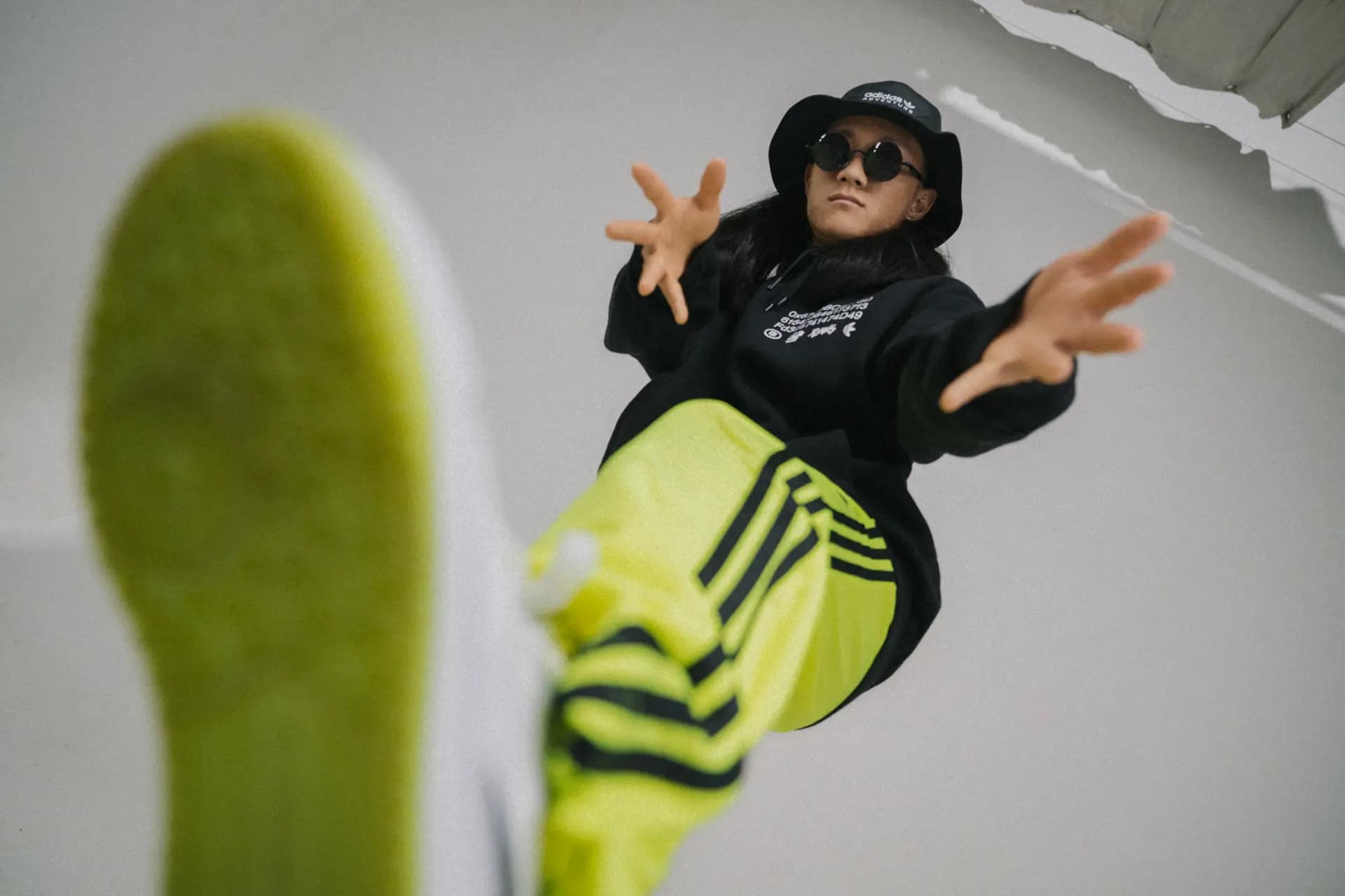 Adidas Into The Metaverse Kollektion Nahaufnahme der App-Animation, fotografiert von Carsten Beier