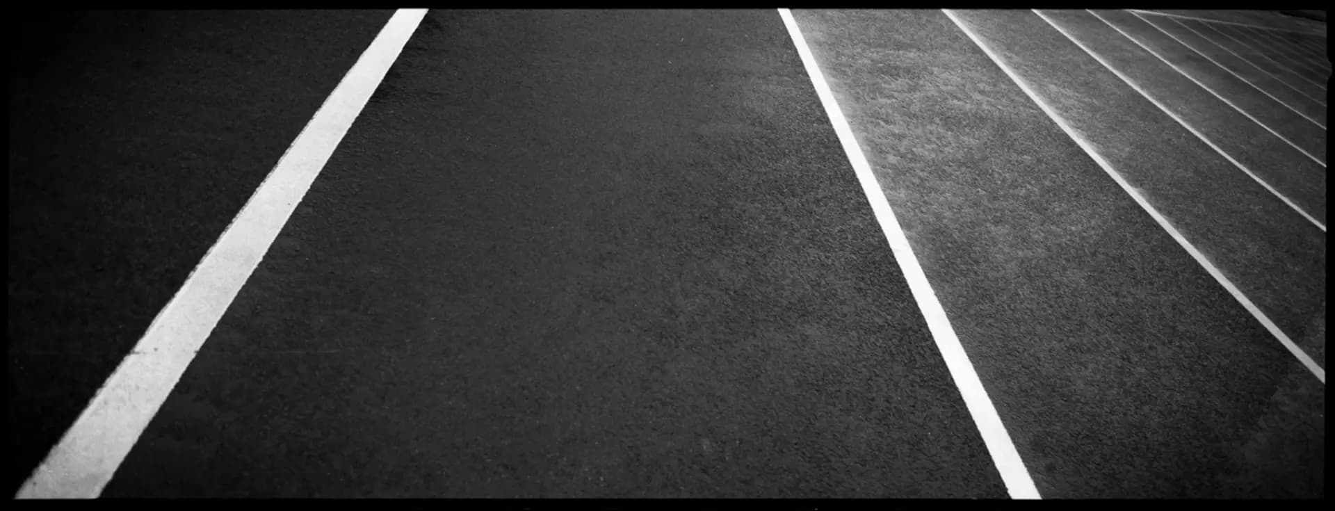 Berlinlines – Skateboarding und urbaner Raum, Hasselblad XPan Panorama von Carsten Beier