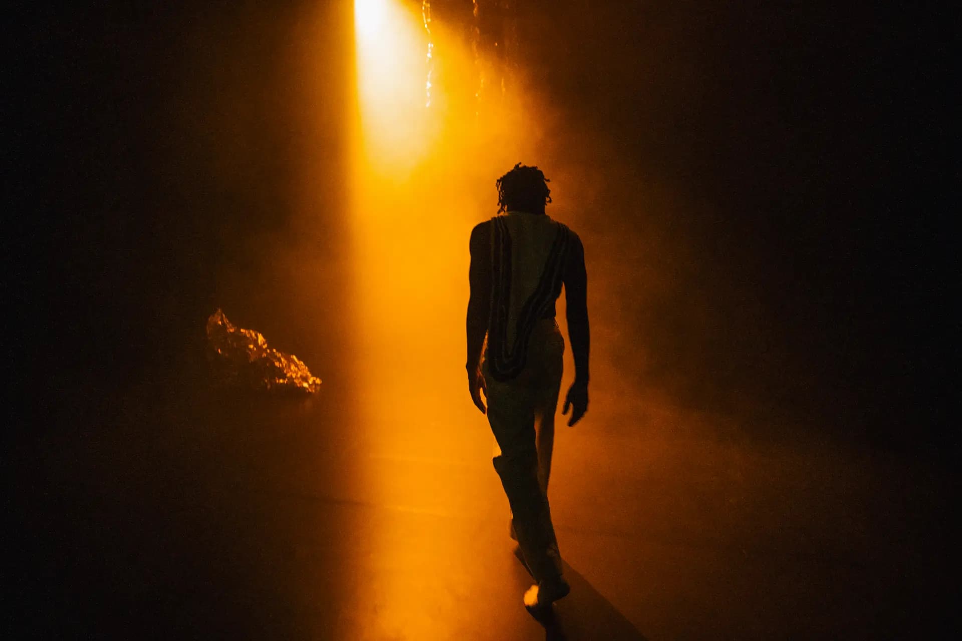 Demise II – Kurzstück – Kunst Fotografie von Carsten Beier