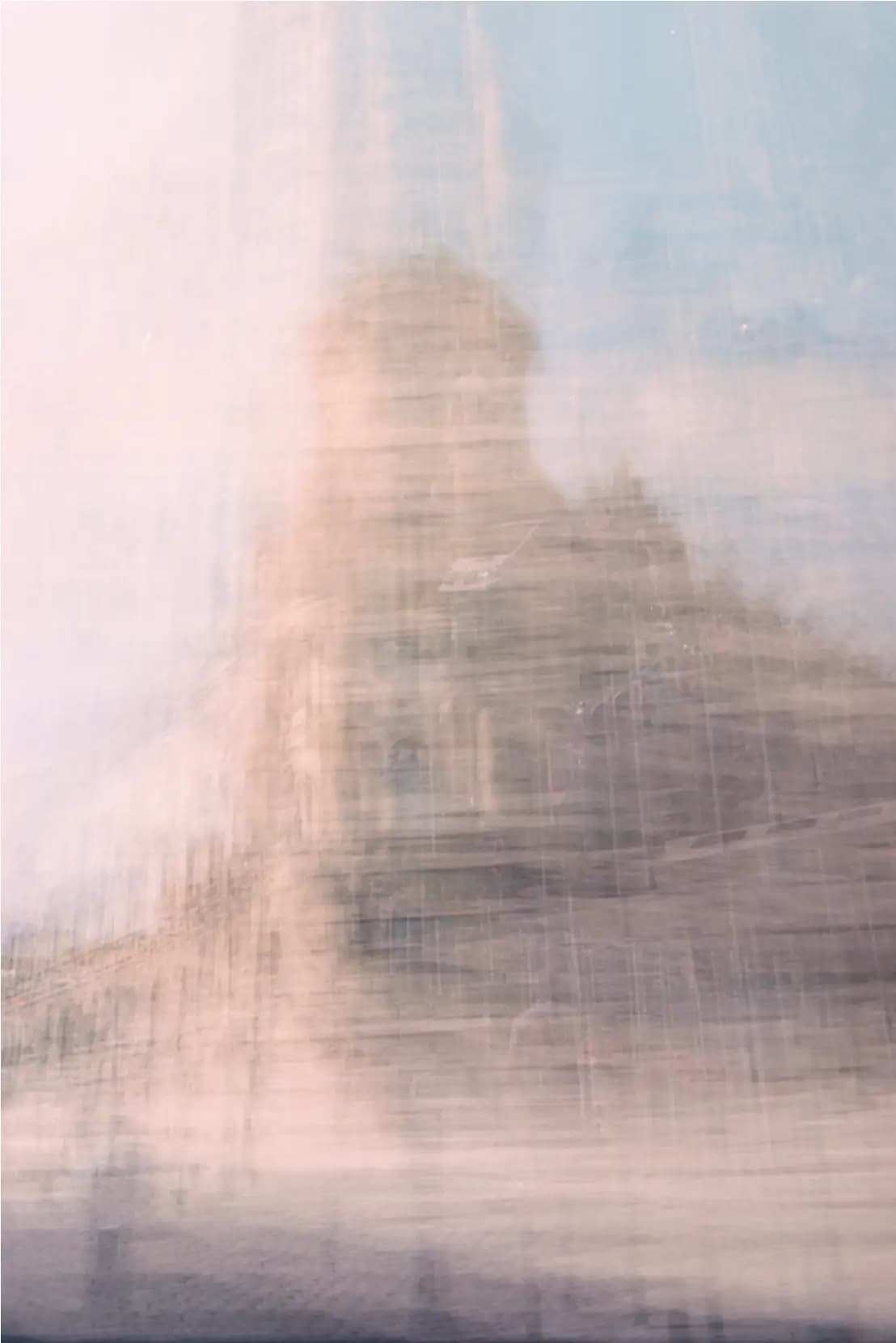 Essenz – Polizeiwache Dresden, analoge Mehrfachbelichtung von Carsten Beier