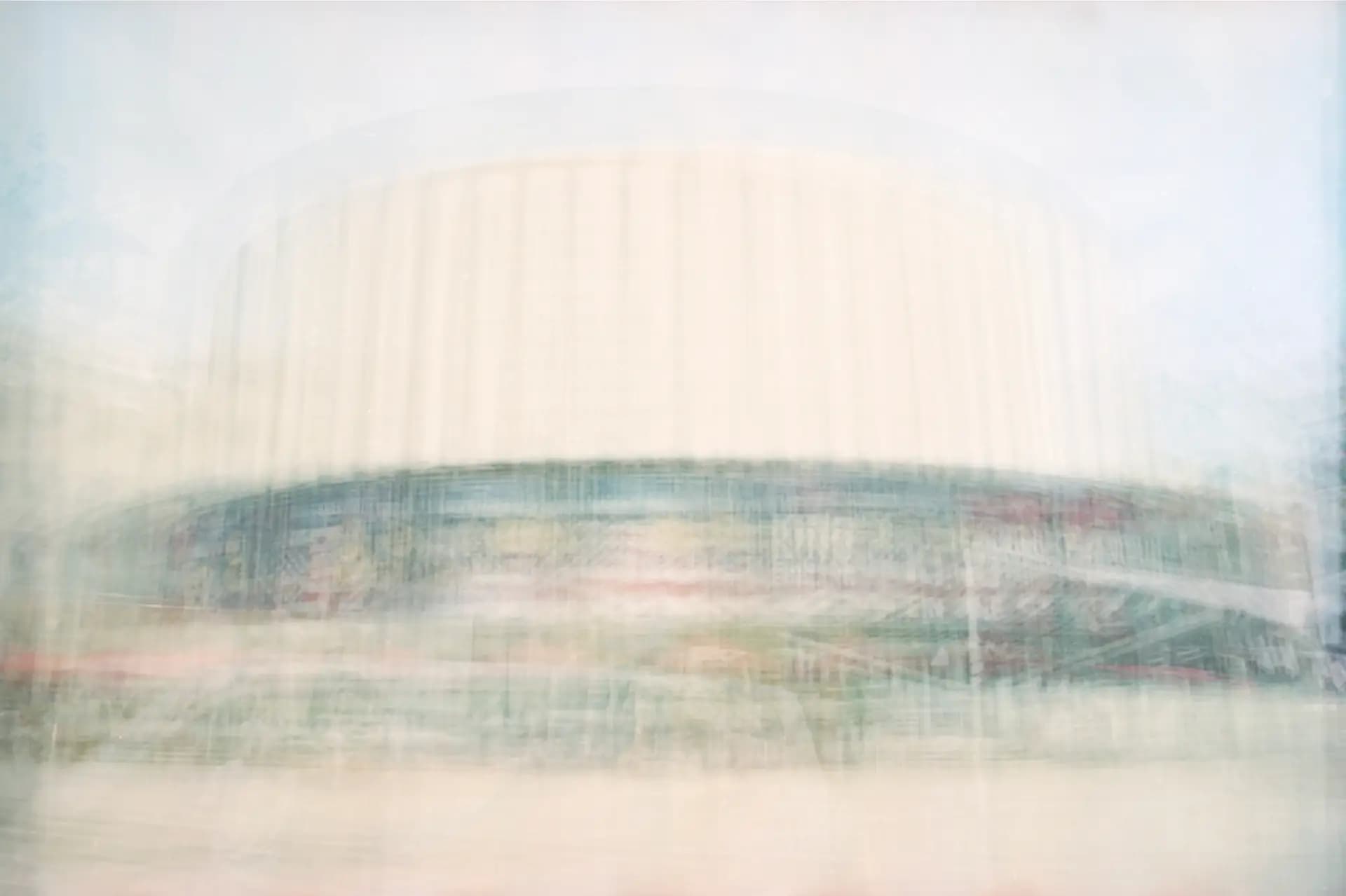 Essenz – Rundkino Dresden, Mehrfachbelichtung auf Kodak Ektar 100 von Carsten Beier