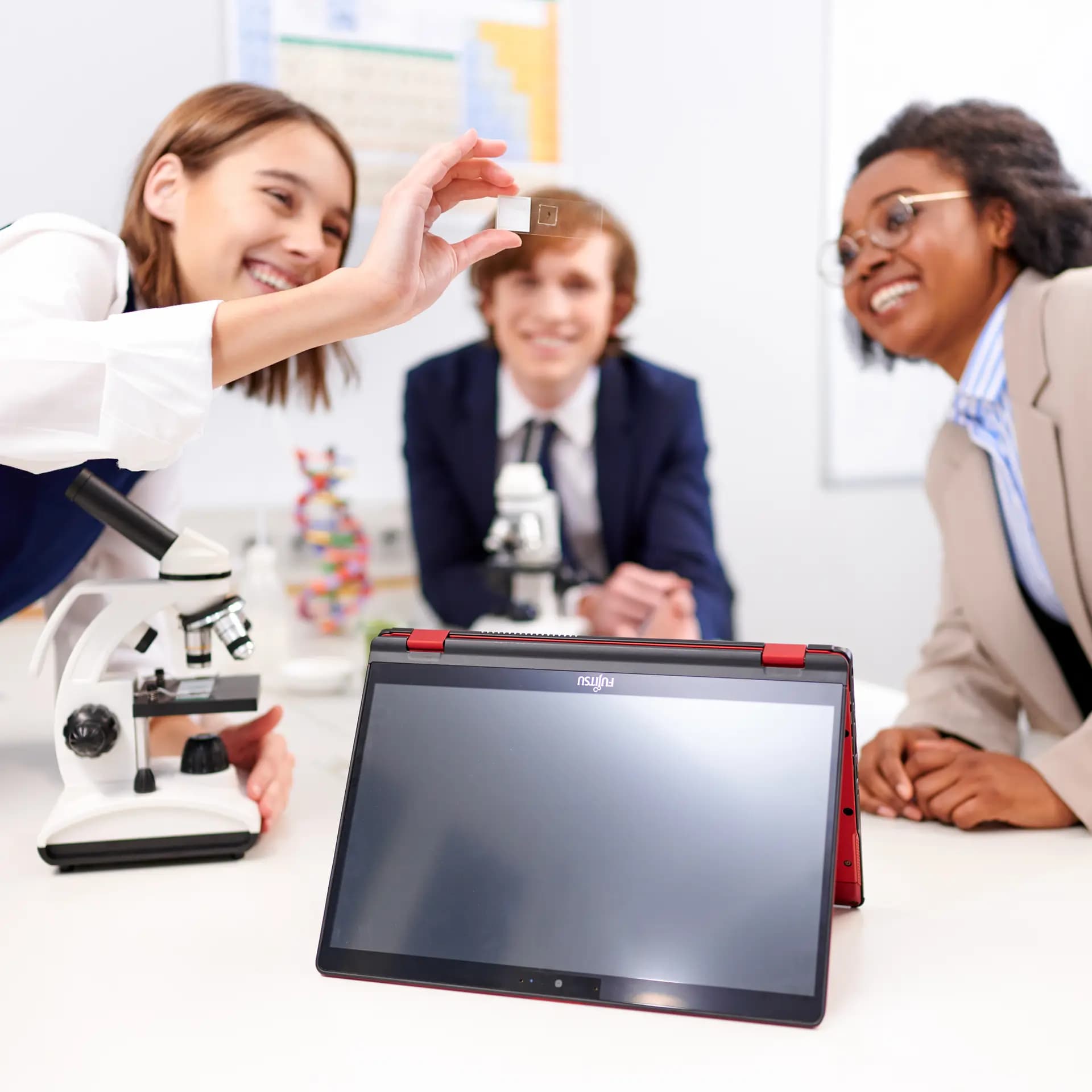 Fujitsu Teachers for Tomorrow Kampagne Berlin – Lehrkraft im Portrait, Werbefotografie von Carsten Beier