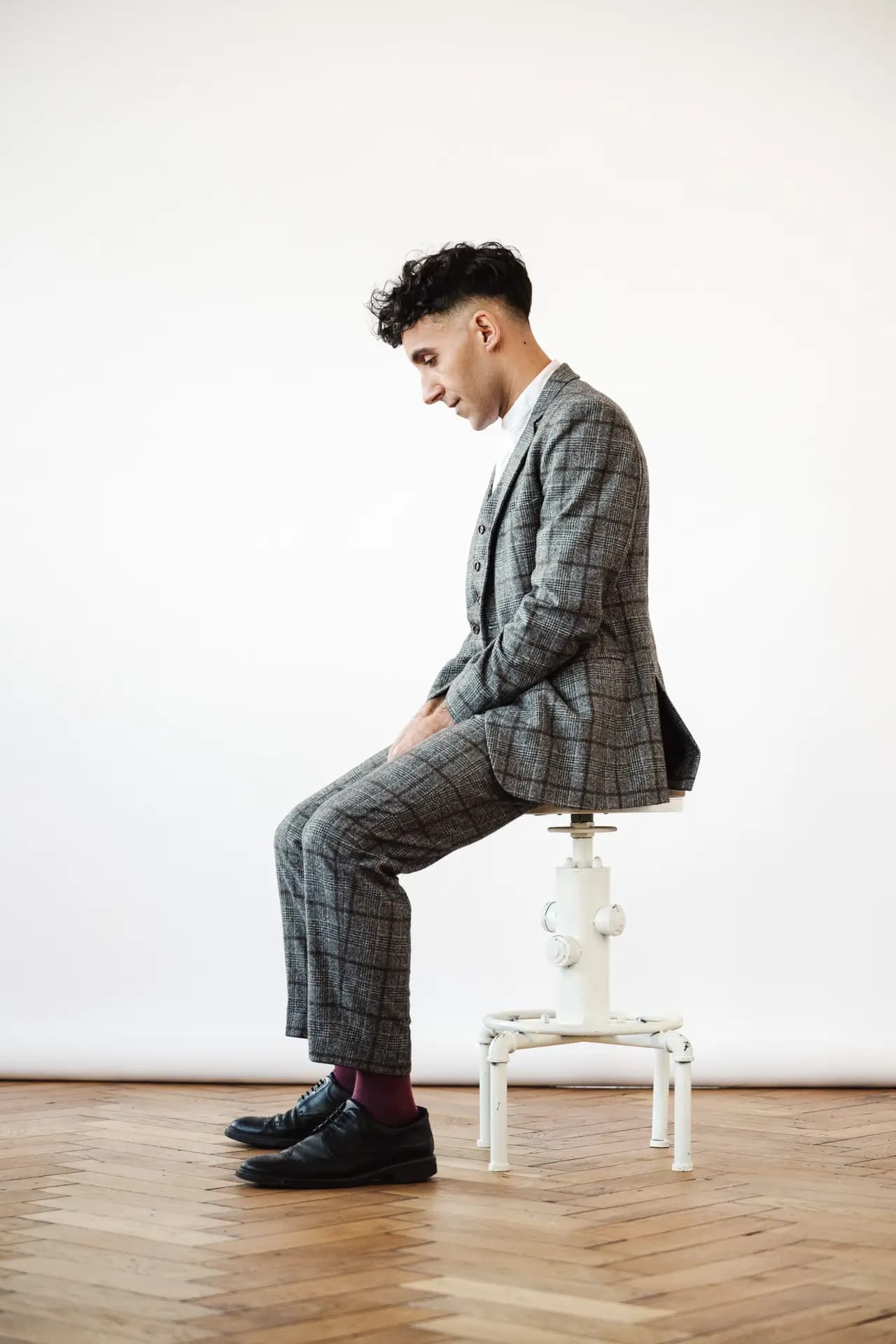 Yassin Trabelsi aus dem Tatort im ausdrucksstarken Nahportrait, fotografiert von Carsten Beier in Dresden